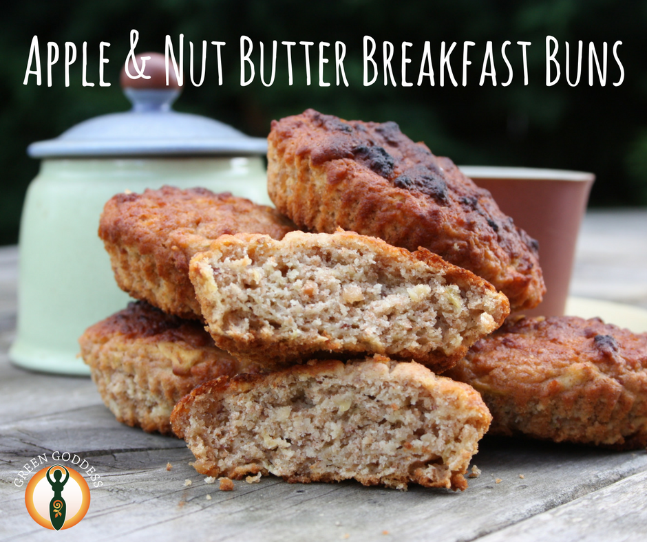 Apple & nut butter breakfast buns